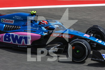 2022-03-10 - 31 OCON Esteban (fra), Alpine F1 Team A522, action during the Formula 1 Aramco pre-season testing prior the 2022 FIA Formula One World Championship, on the Bahrain International Circuit, from March 10 to 12, 2022 in Sakhir, Bahrain - FORMULA 1 ARAMCO PRE-SEASON TESTING PRIOR THE 2022 FIA FORMULA ONE WORLD CHAMPIONSHIP - FORMULA 1 - MOTORS