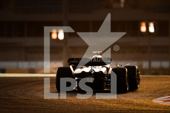2022-03-10 - 10 GASLY Pierre (fra), Scuderia AlphaTauri AT03, action during the Formula 1 Aramco pre-season testing prior the 2022 FIA Formula One World Championship, on the Bahrain International Circuit, from March 10 to 12, 2022 in Sakhir, Bahrain - FORMULA 1 ARAMCO PRE-SEASON TESTING PRIOR THE 2022 FIA FORMULA ONE WORLD CHAMPIONSHIP - FORMULA 1 - MOTORS