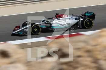 2022-03-11 - 63 RUSSELL George (gbr), Mercedes AMG F1 Team W13, action during the Formula 1 Aramco pre-season testing prior the 2022 FIA Formula One World Championship, on the Bahrain International Circuit, from March 10 to 12, 2022 in Sakhir, Bahrain - FORMULA 1 ARAMCO PRE-SEASON TESTING PRIOR THE 2022 FIA FORMULA ONE WORLD CHAMPIONSHIP - FORMULA 1 - MOTORS