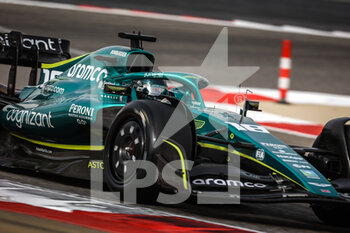 2022-03-11 - 18 STROLL Lance (can), Aston Martin F1 Team AMR22, action during the Formula 1 Aramco pre-season testing prior the 2022 FIA Formula One World Championship, on the Bahrain International Circuit, from March 10 to 12, 2022 in Sakhir, Bahrain - FORMULA 1 ARAMCO PRE-SEASON TESTING PRIOR THE 2022 FIA FORMULA ONE WORLD CHAMPIONSHIP - FORMULA 1 - MOTORS