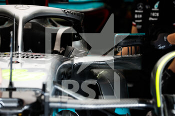 2022-03-11 - Mercedes AMG F1 Team W13, mechanical detail, mirror during the Formula 1 Aramco pre-season testing prior the 2022 FIA Formula One World Championship, on the Bahrain International Circuit, from March 10 to 12, 2022 in Sakhir, Bahrain - FORMULA 1 ARAMCO PRE-SEASON TESTING PRIOR THE 2022 FIA FORMULA ONE WORLD CHAMPIONSHIP - FORMULA 1 - MOTORS