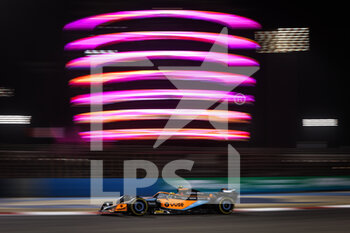 2022-03-11 - 04 NORRIS Lando (gbr), McLaren F1 Team MCL36, action during the Formula 1 Aramco pre-season testing prior the 2022 FIA Formula One World Championship, on the Bahrain International Circuit, from March 10 to 12, 2022 in Sakhir, Bahrain - FORMULA 1 ARAMCO PRE-SEASON TESTING PRIOR THE 2022 FIA FORMULA ONE WORLD CHAMPIONSHIP - FORMULA 1 - MOTORS
