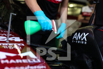 2022-03-12 - Alfa Romeo F1 Team ORLEN, ambiance during the Formula 1 Aramco pre-season testing prior the 2022 FIA Formula One World Championship, on the Bahrain International Circuit, from March 10 to 12, 2022 in Sakhir, Bahrain - FORMULA 1 ARAMCO PRE-SEASON TESTING PRIOR THE 2022 FIA FORMULA ONE WORLD CHAMPIONSHIP - FORMULA 1 - MOTORS