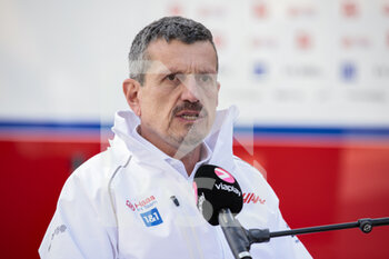 2022-03-17 - STEINER Guenther (ita), Team Principal of Haas F1 team, portrait during the Formula 1 Gulf Air Bahrain Grand Prix 2022, 1st round of the 2022 FIA Formula One World Championship, on the Bahrain International Circuit, from March 18 to 20, 2022 in Sakhir, Bahrain - FORMULA 1 GULF AIR BAHRAIN GRAND PRIX 2022, 1ST ROUND OF THE 2022 FIA FORMULA ONE WORLD CHAMPIONSHIP - FORMULA 1 - MOTORS