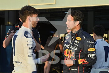 2022-03-17 - GASLY Pierre (fra), Scuderia AlphaTauri AT03, portrait PEREZ Sergio (mex), Red Bull Racing RB18, portrait during the Formula 1 Gulf Air Bahrain Grand Prix 2022, 1st round of the 2022 FIA Formula One World Championship, on the Bahrain International Circuit, from March 18 to 20, 2022 in Sakhir, Bahrain - FORMULA 1 GULF AIR BAHRAIN GRAND PRIX 2022, 1ST ROUND OF THE 2022 FIA FORMULA ONE WORLD CHAMPIONSHIP - FORMULA 1 - MOTORS