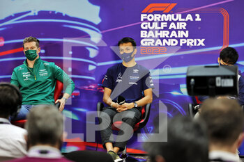 2022-03-18 - HULKENBERG Nico (ger), Reserve Driver of Aston Martin F1 Team, portrait ALBON Alexander (tha), Williams Racing FW44, portrait press conference during the Formula 1 Gulf Air Bahrain Grand Prix 2022, 1st round of the 2022 FIA Formula One World Championship, on the Bahrain International Circuit, from March 18 to 20, 2022 in Sakhir, Bahrain - FORMULA 1 GULF AIR BAHRAIN GRAND PRIX 2022, 1ST ROUND OF THE 2022 FIA FORMULA ONE WORLD CHAMPIONSHIP - FORMULA 1 - MOTORS