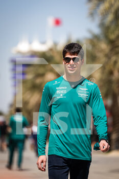 2022-03-18 - STROLL Lance (can), Aston Martin F1 Team AMR22, portrait during the Formula 1 Gulf Air Bahrain Grand Prix 2022, 1st round of the 2022 FIA Formula One World Championship, on the Bahrain International Circuit, from March 18 to 20, 2022 in Sakhir, Bahrain - FORMULA 1 GULF AIR BAHRAIN GRAND PRIX 2022, 1ST ROUND OF THE 2022 FIA FORMULA ONE WORLD CHAMPIONSHIP - FORMULA 1 - MOTORS
