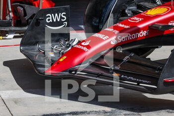 2022-03-18 - Scuderia Ferrari F1-75, mechanical detail of the front wing during the Formula 1 Gulf Air Bahrain Grand Prix 2022, 1st round of the 2022 FIA Formula One World Championship, on the Bahrain International Circuit, from March 18 to 20, 2022 in Sakhir, Bahrain - FORMULA 1 GULF AIR BAHRAIN GRAND PRIX 2022, 1ST ROUND OF THE 2022 FIA FORMULA ONE WORLD CHAMPIONSHIP - FORMULA 1 - MOTORS