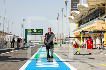 2022-03-18 - Steve Domenjoz photographer during the Formula 1 Gulf Air Bahrain Grand Prix 2022, 1st round of the 2022 FIA Formula One World Championship, on the Bahrain International Circuit, from March 18 to 20, 2022 in Sakhir, Bahrain - FORMULA 1 GULF AIR BAHRAIN GRAND PRIX 2022, 1ST ROUND OF THE 2022 FIA FORMULA ONE WORLD CHAMPIONSHIP - FORMULA 1 - MOTORS