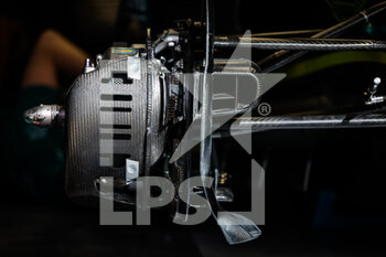 2022-03-18 - Aston Martin F1 Team AMR22, mechanical detail of the front brake system during the Formula 1 Gulf Air Bahrain Grand Prix 2022, 1st round of the 2022 FIA Formula One World Championship, on the Bahrain International Circuit, from March 18 to 20, 2022 in Sakhir, Bahrain - FORMULA 1 GULF AIR BAHRAIN GRAND PRIX 2022, 1ST ROUND OF THE 2022 FIA FORMULA ONE WORLD CHAMPIONSHIP - FORMULA 1 - MOTORS