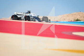 2022-03-18 - 10 GASLY Pierre (fra), Scuderia AlphaTauri AT03, action during the Formula 1 Gulf Air Bahrain Grand Prix 2022, 1st round of the 2022 FIA Formula One World Championship, on the Bahrain International Circuit, from March 18 to 20, 2022 in Sakhir, Bahrain - FORMULA 1 GULF AIR BAHRAIN GRAND PRIX 2022, 1ST ROUND OF THE 2022 FIA FORMULA ONE WORLD CHAMPIONSHIP - FORMULA 1 - MOTORS