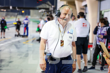 2022-03-18 - Bauer Jo, FIA, portrait during the Formula 1 Gulf Air Bahrain Grand Prix 2022, 1st round of the 2022 FIA Formula One World Championship, on the Bahrain International Circuit, from March 18 to 20, 2022 in Sakhir, Bahrain - FORMULA 1 GULF AIR BAHRAIN GRAND PRIX 2022, 1ST ROUND OF THE 2022 FIA FORMULA ONE WORLD CHAMPIONSHIP - FORMULA 1 - MOTORS