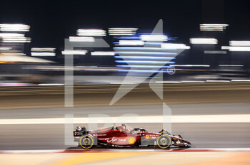 2022-03-18 - 16 LECLERC Charles (mco), Scuderia Ferrari F1-75, action during the Formula 1 Gulf Air Bahrain Grand Prix 2022, 1st round of the 2022 FIA Formula One World Championship, on the Bahrain International Circuit, from March 18 to 20, 2022 in Sakhir, Bahrain - FORMULA 1 GULF AIR BAHRAIN GRAND PRIX 2022, 1ST ROUND OF THE 2022 FIA FORMULA ONE WORLD CHAMPIONSHIP - FORMULA 1 - MOTORS