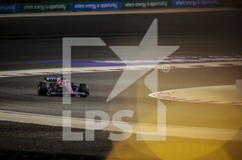 2022-03-18 - 14 ALONSO Fernando (spa), Alpine F1 Team A522, action during the Formula 1 Gulf Air Bahrain Grand Prix 2022, 1st round of the 2022 FIA Formula One World Championship, on the Bahrain International Circuit, from March 18 to 20, 2022 in Sakhir, Bahrain - FORMULA 1 GULF AIR BAHRAIN GRAND PRIX 2022, 1ST ROUND OF THE 2022 FIA FORMULA ONE WORLD CHAMPIONSHIP - FORMULA 1 - MOTORS