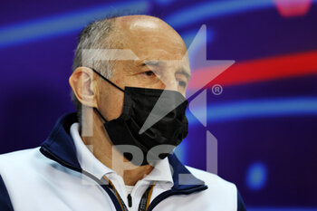 2022-03-19 - TOST Franz (aut), Team Principal of Scuderia AlphaTauri, portrait press conference during the Formula 1 Gulf Air Bahrain Grand Prix 2022, 1st round of the 2022 FIA Formula One World Championship, on the Bahrain International Circuit, from March 18 to 20, 2022 in Sakhir, Bahrain - FORMULA 1 GULF AIR BAHRAIN GRAND PRIX 2022, 1ST ROUND OF THE 2022 FIA FORMULA ONE WORLD CHAMPIONSHIP - FORMULA 1 - MOTORS