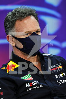 2022-03-19 - HORNER Christian (gbr), Team Principal of Red Bull Racing, portrait press conference during the Formula 1 Gulf Air Bahrain Grand Prix 2022, 1st round of the 2022 FIA Formula One World Championship, on the Bahrain International Circuit, from March 18 to 20, 2022 in Sakhir, Bahrain - FORMULA 1 GULF AIR BAHRAIN GRAND PRIX 2022, 1ST ROUND OF THE 2022 FIA FORMULA ONE WORLD CHAMPIONSHIP - FORMULA 1 - MOTORS