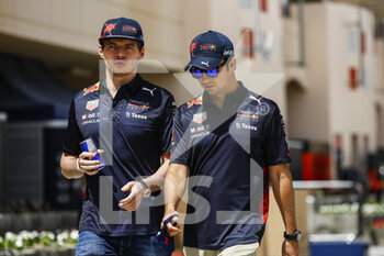 2022-03-19 - VERSTAPPEN Max (ned), Red Bull Racing RB18, portrait PEREZ Sergio (mex), Red Bull Racing RB18, portrait during the Formula 1 Gulf Air Bahrain Grand Prix 2022, 1st round of the 2022 FIA Formula One World Championship, on the Bahrain International Circuit, from March 18 to 20, 2022 in Sakhir, Bahrain - FORMULA 1 GULF AIR BAHRAIN GRAND PRIX 2022, 1ST ROUND OF THE 2022 FIA FORMULA ONE WORLD CHAMPIONSHIP - FORMULA 1 - MOTORS
