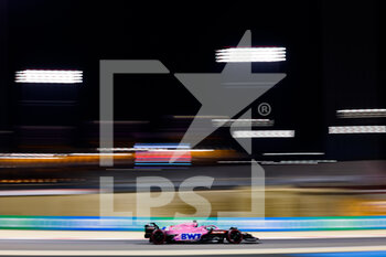 2022-03-19 - ALONSO Fernando (spa), Alpine F1 Team A522, action during the Formula 1 Gulf Air Bahrain Grand Prix 2022, 1st round of the 2022 FIA Formula One World Championship, on the Bahrain International Circuit, from March 18 to 20, 2022 in Sakhir, Bahrain - FORMULA 1 GULF AIR BAHRAIN GRAND PRIX 2022, 1ST ROUND OF THE 2022 FIA FORMULA ONE WORLD CHAMPIONSHIP - FORMULA 1 - MOTORS