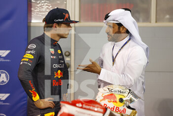 2022-03-19 - VERSTAPPEN Max (ned), Red Bull Racing RB18, portrait BEN SULAYEM Mohammed (uae), President of the FIA, portrait during the Formula 1 Gulf Air Bahrain Grand Prix 2022, 1st round of the 2022 FIA Formula One World Championship, on the Bahrain International Circuit, from March 18 to 20, 2022 in Sakhir, Bahrain - FORMULA 1 GULF AIR BAHRAIN GRAND PRIX 2022, 1ST ROUND OF THE 2022 FIA FORMULA ONE WORLD CHAMPIONSHIP - FORMULA 1 - MOTORS
