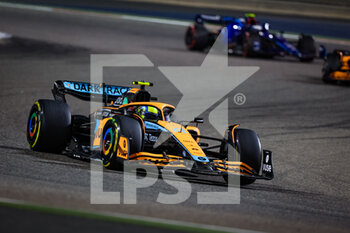 2022-03-20 - 04 NORRIS Lando (gbr), McLaren F1 Team MCL36, action during the Formula 1 Gulf Air Bahrain Grand Prix 2022, 1st round of the 2022 FIA Formula One World Championship, on the Bahrain International Circuit, from March 18 to 20, 2022 in Sakhir, Bahrain - FORMULA 1 GULF AIR BAHRAIN GRAND PRIX 2022, 1ST ROUND OF THE 2022 FIA FORMULA ONE WORLD CHAMPIONSHIP - FORMULA 1 - MOTORS