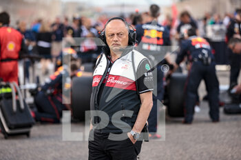 2022-03-20 - VASSEUR Frederic (fra), Team Principal of Alfa Romeo F1 Team ORLEN, portrait during the Formula 1 Gulf Air Bahrain Grand Prix 2022, 1st round of the 2022 FIA Formula One World Championship, on the Bahrain International Circuit, from March 18 to 20, 2022 in Sakhir, Bahrain - FORMULA 1 GULF AIR BAHRAIN GRAND PRIX 2022, 1ST ROUND OF THE 2022 FIA FORMULA ONE WORLD CHAMPIONSHIP - FORMULA 1 - MOTORS