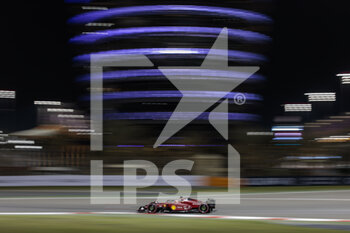 2022-03-20 - 16 LECLERC Charles (mco), Scuderia Ferrari F1-75, action during the Formula 1 Gulf Air Bahrain Grand Prix 2022, 1st round of the 2022 FIA Formula One World Championship, on the Bahrain International Circuit, from March 18 to 20, 2022 in Sakhir, Bahrain - FORMULA 1 GULF AIR BAHRAIN GRAND PRIX 2022, 1ST ROUND OF THE 2022 FIA FORMULA ONE WORLD CHAMPIONSHIP - FORMULA 1 - MOTORS
