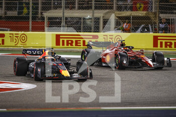 2022-03-20 - 01 VERSTAPPEN Max (nld), Red Bull Racing RB18, action 16 LECLERC Charles (mco), Scuderia Ferrari F1-75, actionduring the Formula 1 Gulf Air Bahrain Grand Prix 2022, 1st round of the 2022 FIA Formula One World Championship, on the Bahrain International Circuit, from March 18 to 20, 2022 in Sakhir, Bahrain - FORMULA 1 GULF AIR BAHRAIN GRAND PRIX 2022, 1ST ROUND OF THE 2022 FIA FORMULA ONE WORLD CHAMPIONSHIP - FORMULA 1 - MOTORS