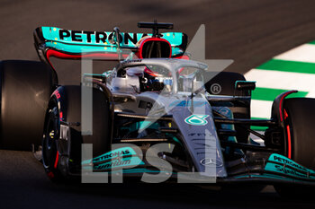 2022-03-25 - 63 RUSSELL George (gbr), Mercedes AMG F1 Team W13, action during the Formula 1 STC Saudi Arabian Grand Prix 2022, 2nd round of the 2022 FIA Formula One World Championship, on the Jeddah Corniche Circuit, from March 25 to 27, 2022 in Jeddah, Saudi Arabia - FORMULA 1 STC SAUDI ARABIAN GRAND PRIX 2022, 2ND ROUND OF THE 2022 FIA FORMULA ONE WORLD CHAMPIONSHIP - FORMULA 1 - MOTORS