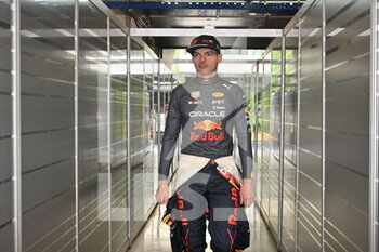 2022-03-26 - VERSTAPPEN Max (ned), Red Bull Racing RB18, portrait during the Formula 1 STC Saudi Arabian Grand Prix 2022, 2nd round of the 2022 FIA Formula One World Championship, on the Jeddah Corniche Circuit, from March 25 to 27, 2022 in Jeddah, Saudi Arabia - FORMULA 1 STC SAUDI ARABIAN GRAND PRIX 2022, 2ND ROUND OF THE 2022 FIA FORMULA ONE WORLD CHAMPIONSHIP - FORMULA 1 - MOTORS