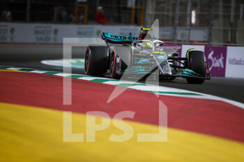 2022-03-26 - 44 HAMILTON Lewis (gbr), Mercedes AMG F1 Team W13, action during the Formula 1 STC Saudi Arabian Grand Prix 2022, 2nd round of the 2022 FIA Formula One World Championship, on the Jeddah Corniche Circuit, from March 25 to 27, 2022 in Jeddah, Saudi Arabia - FORMULA 1 STC SAUDI ARABIAN GRAND PRIX 2022, 2ND ROUND OF THE 2022 FIA FORMULA ONE WORLD CHAMPIONSHIP - FORMULA 1 - MOTORS