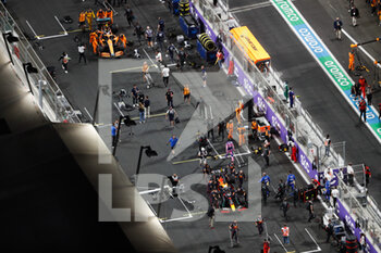 2022-03-27 - starting grid, grille de depart, 01 VERSTAPPEN Max (nld), Red Bull Racing RB18, action during the Formula 1 STC Saudi Arabian Grand Prix 2022, 2nd round of the 2022 FIA Formula One World Championship, on the Jeddah Corniche Circuit, from March 25 to 27, 2022 in Jeddah, Saudi Arabia - FORMULA 1 STC SAUDI ARABIAN GRAND PRIX 2022, 2ND ROUND OF THE 2022 FIA FORMULA ONE WORLD CHAMPIONSHIP - FORMULA 1 - MOTORS
