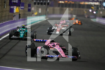 2022-03-27 - 14 ALONSO Fernando (spa), Alpine F1 Team A522, action during the Formula 1 STC Saudi Arabian Grand Prix 2022, 2nd round of the 2022 FIA Formula One World Championship, on the Jeddah Corniche Circuit, from March 25 to 27, 2022 in Jeddah, Saudi Arabia - FORMULA 1 STC SAUDI ARABIAN GRAND PRIX 2022, 2ND ROUND OF THE 2022 FIA FORMULA ONE WORLD CHAMPIONSHIP - FORMULA 1 - MOTORS