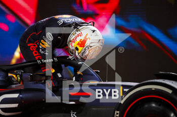 2022-03-27 - VERSTAPPEN Max (ned), Red Bull Racing RB18 during the Formula 1 STC Saudi Arabian Grand Prix 2022, 2nd round of the 2022 FIA Formula One World Championship, on the Jeddah Corniche Circuit, from March 25 to 27, 2022 in Jeddah, Saudi Arabia - FORMULA 1 STC SAUDI ARABIAN GRAND PRIX 2022, 2ND ROUND OF THE 2022 FIA FORMULA ONE WORLD CHAMPIONSHIP - FORMULA 1 - MOTORS
