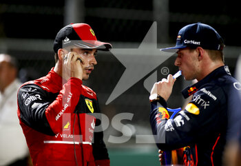 2022-03-27 - VERSTAPPEN Max (ned), Red Bull Racing RB18, LECLERC Charles (mco), Scuderia Ferrari F1-75, portrait during the Formula 1 STC Saudi Arabian Grand Prix 2022, 2nd round of the 2022 FIA Formula One World Championship, on the Jeddah Corniche Circuit, from March 25 to 27, 2022 in Jeddah, Saudi Arabia - FORMULA 1 STC SAUDI ARABIAN GRAND PRIX 2022, 2ND ROUND OF THE 2022 FIA FORMULA ONE WORLD CHAMPIONSHIP - FORMULA 1 - MOTORS
