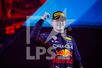 2022-03-27 - VERSTAPPEN Max (ned), Red Bull Racing RB18, podium during the Formula 1 STC Saudi Arabian Grand Prix 2022, 2nd round of the 2022 FIA Formula One World Championship, on the Jeddah Corniche Circuit, from March 25 to 27, 2022 in Jeddah, Saudi Arabia - FORMULA 1 STC SAUDI ARABIAN GRAND PRIX 2022, 2ND ROUND OF THE 2022 FIA FORMULA ONE WORLD CHAMPIONSHIP - FORMULA 1 - MOTORS