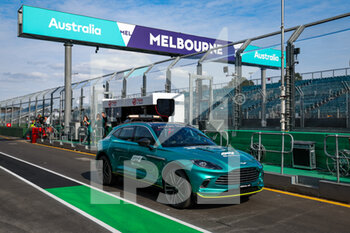 2022-04-06 - The FIA Aston Martin Medical Car in action during the Formula 1 Heineken Australian Grand Prix 2022, 3rd round of the 2022 FIA Formula One World Championship, on the Albert Park Circuit, from April 8 to 10, 2022 in Melbourne, Australia - FORMULA 1 HEINEKEN AUSTRALIAN GRAND PRIX 2022, 3RD ROUND OF THE 2022 FIA FORMULA ONE WORLD CHAMPIONSHIP - FORMULA 1 - MOTORS