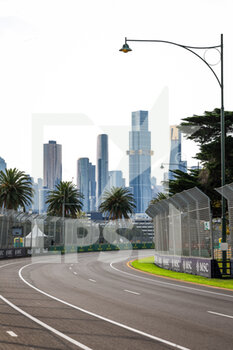 2022-04-06 - The city skyline during the Formula 1 Heineken Australian Grand Prix 2022, 3rd round of the 2022 FIA Formula One World Championship, on the Albert Park Circuit, from April 8 to 10, 2022 in Melbourne, Australia - FORMULA 1 HEINEKEN AUSTRALIAN GRAND PRIX 2022, 3RD ROUND OF THE 2022 FIA FORMULA ONE WORLD CHAMPIONSHIP - FORMULA 1 - MOTORS
