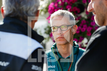 2022-04-07 - KRACK Mike (her), Team Principal and CEO of Aston Martin F1 Team, portrait during the Formula 1 Heineken Australian Grand Prix 2022, 3rd round of the 2022 FIA Formula One World Championship, on the Albert Park Circuit, from April 8 to 10, 2022 in Melbourne, Australia - FORMULA 1 HEINEKEN AUSTRALIAN GRAND PRIX 2022, 3RD ROUND OF THE 2022 FIA FORMULA ONE WORLD CHAMPIONSHIP - FORMULA 1 - MOTORS