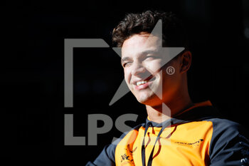 2022-04-07 - NORRIS Lando (gbr), McLaren F1 Team MCL36, portrait during the Formula 1 Heineken Australian Grand Prix 2022, 3rd round of the 2022 FIA Formula One World Championship, on the Albert Park Circuit, from April 8 to 10, 2022 in Melbourne, Australia - FORMULA 1 HEINEKEN AUSTRALIAN GRAND PRIX 2022, 3RD ROUND OF THE 2022 FIA FORMULA ONE WORLD CHAMPIONSHIP - FORMULA 1 - MOTORS
