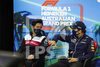 2022-04-08 - ZHOU Guanyu (chi), Alfa Romeo F1 Team ORLEN C42, PEREZ Sergio (mex), Red Bull Racing RB18, portrait, press conference during the Formula 1 Heineken Australian Grand Prix 2022, 3rd round of the 2022 FIA Formula One World Championship, on the Albert Park Circuit, from April 8 to 10, 2022 in Melbourne, Australia - FORMULA 1 HEINEKEN AUSTRALIAN GRAND PRIX 2022, 3RD ROUND OF THE 2022 FIA FORMULA ONE WORLD CHAMPIONSHIP - FORMULA 1 - MOTORS