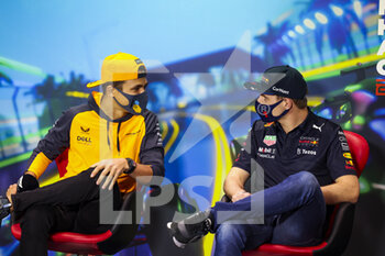 2022-04-08 - NORRIS Lando (gbr), McLaren F1 Team MCL36, VERSTAPPEN Max (ned), Red Bull Racing RB18, portrait, press conference during the Formula 1 Heineken Australian Grand Prix 2022, 3rd round of the 2022 FIA Formula One World Championship, on the Albert Park Circuit, from April 8 to 10, 2022 in Melbourne, Australia - FORMULA 1 HEINEKEN AUSTRALIAN GRAND PRIX 2022, 3RD ROUND OF THE 2022 FIA FORMULA ONE WORLD CHAMPIONSHIP - FORMULA 1 - MOTORS