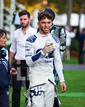 2022-04-09 - GASLY Pierre (fra), Scuderia AlphaTauri AT03, portrait during the Formula 1 Heineken Australian Grand Prix 2022, 3rd round of the 2022 FIA Formula One World Championship, on the Albert Park Circuit, from April 8 to 10, 2022 in Melbourne, Australia - FORMULA 1 HEINEKEN AUSTRALIAN GRAND PRIX 2022, 3RD ROUND OF THE 2022 FIA FORMULA ONE WORLD CHAMPIONSHIP - FORMULA 1 - MOTORS