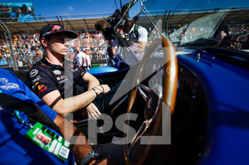 2022-04-09 - VERSTAPPEN Max (ned), Red Bull Racing RB18, portrait during the Formula 1 Heineken Australian Grand Prix 2022, 3rd round of the 2022 FIA Formula One World Championship, on the Albert Park Circuit, from April 8 to 10, 2022 in Melbourne, Australia - FORMULA 1 HEINEKEN AUSTRALIAN GRAND PRIX 2022, 3RD ROUND OF THE 2022 FIA FORMULA ONE WORLD CHAMPIONSHIP - FORMULA 1 - MOTORS