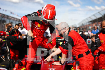 2022-04-10 - starting grid, grille de depart, LECLERC Charles (mco), Scuderia Ferrari F1-75, portrait during the Formula 1 Heineken Australian Grand Prix 2022, 3rd round of the 2022 FIA Formula One World Championship, on the Albert Park Circuit, from April 8 to 10, 2022 in Melbourne, Australia - FORMULA 1 HEINEKEN AUSTRALIAN GRAND PRIX 2022, 3RD ROUND OF THE 2022 FIA FORMULA ONE WORLD CHAMPIONSHIP - FORMULA 1 - MOTORS