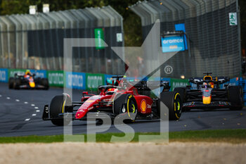 2022-04-10 - 16 LECLERC Charles (mco), Scuderia Ferrari F1-75, 01 VERSTAPPEN Max (nld), Red Bull Racing RB18, action during the Formula 1 Heineken Australian Grand Prix 2022, 3rd round of the 2022 FIA Formula One World Championship, on the Albert Park Circuit, from April 8 to 10, 2022 in Melbourne, Australia - FORMULA 1 HEINEKEN AUSTRALIAN GRAND PRIX 2022, 3RD ROUND OF THE 2022 FIA FORMULA ONE WORLD CHAMPIONSHIP - FORMULA 1 - MOTORS