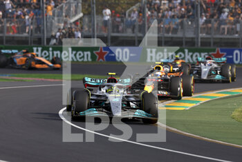 2022-04-10 - 44 HAMILTON Lewis (gbr), Mercedes AMG F1 Team W13, action during the Formula 1 Heineken Australian Grand Prix 2022, 3rd round of the 2022 FIA Formula One World Championship, on the Albert Park Circuit, from April 8 to 10, 2022 in Melbourne, Australia - FORMULA 1 HEINEKEN AUSTRALIAN GRAND PRIX 2022, 3RD ROUND OF THE 2022 FIA FORMULA ONE WORLD CHAMPIONSHIP - FORMULA 1 - MOTORS