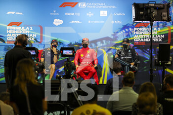 2022-04-10 - PEREZ Sergio (mex), Red Bull Racing RB18, LECLERC Charles (mco), Scuderia Ferrari F1-75, RUSSELL George (gbr), Mercedes AMG F1 Team W13, portrait, post race press conference during the Formula 1 Heineken Australian Grand Prix 2022, 3rd round of the 2022 FIA Formula One World Championship, on the Albert Park Circuit, from April 8 to 10, 2022 in Melbourne, Australia - FORMULA 1 HEINEKEN AUSTRALIAN GRAND PRIX 2022, 3RD ROUND OF THE 2022 FIA FORMULA ONE WORLD CHAMPIONSHIP - FORMULA 1 - MOTORS