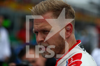 2022-04-24 - Kevin Magnussen (SVE) Haas VF-22 - FORMULA 1 ROLEX EMILIA ROMAGNA GRAND PRIX 2022, 4RD ROUND OF THE 2022 FIA FORMULA ONE WORLD CHAMPIONSHIP RACE - FORMULA 1 - MOTORS