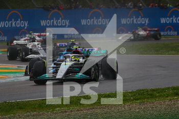 2022-04-24 - Lewis Hamilton (GBR) Mercedes W13 E Performance - FORMULA 1 ROLEX EMILIA ROMAGNA GRAND PRIX 2022, 4RD ROUND OF THE 2022 FIA FORMULA ONE WORLD CHAMPIONSHIP RACE - FORMULA 1 - MOTORS