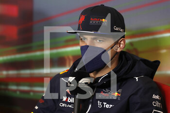 2022-04-22 - VERSTAPPEN Max (ned), Red Bull Racing RB18, portrait, press conference during the Formula 1 Grand Premio del Made in Italy e dell'Emilia-Romagna 2022, 4th round of the 2022 FIA Formula One World Championship, on the Imola Circuit, from April 22 to 24, 2022 in Imola, Italy - FORMULA 1 GRAND PREMIO DEL MADE IN ITALY E DELL'EMILIA-ROMAGNA 2022, 4TH ROUND OF THE 2022 FIA FORMULA ONE WORLD CHAMPIONSHIP - FORMULA 1 - MOTORS
